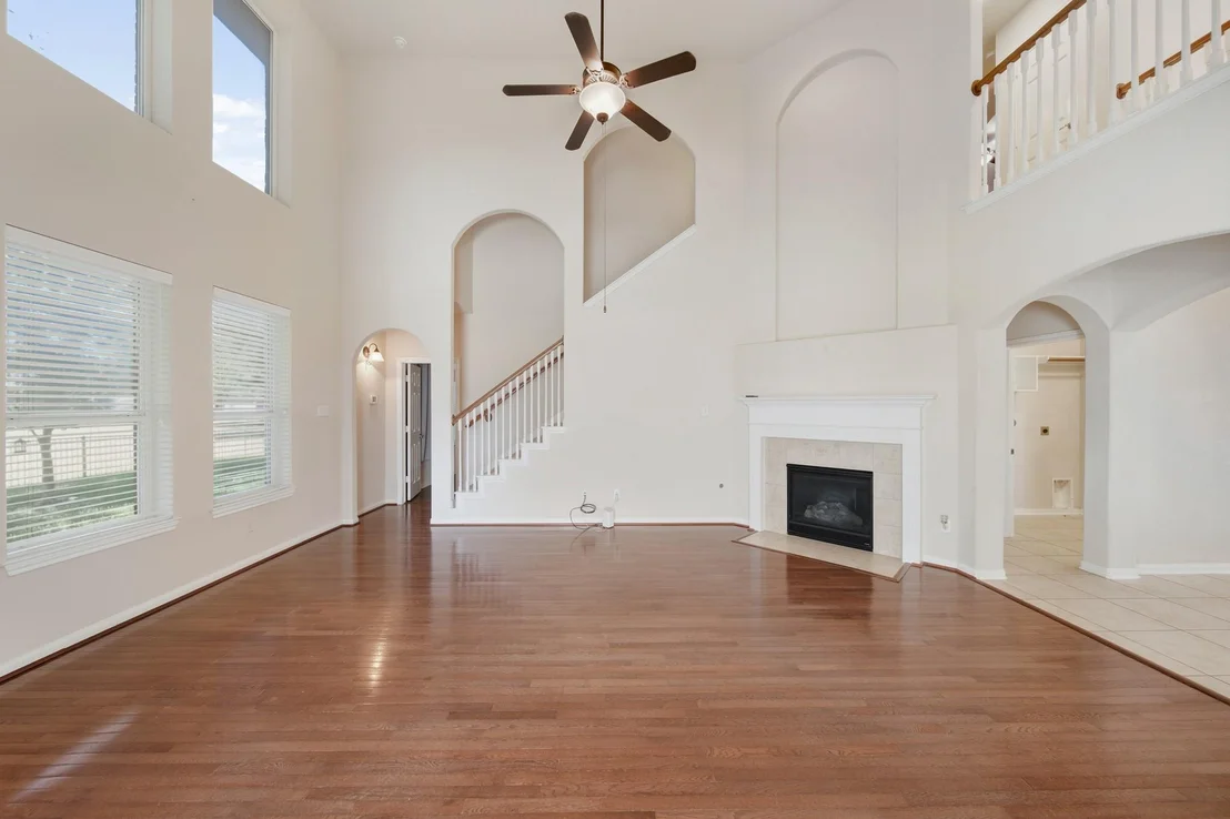 Photo of 6015 Biltmore Court