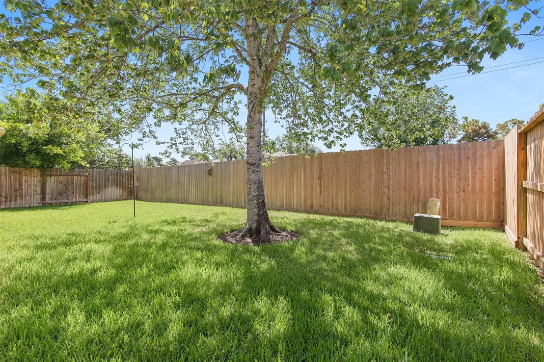 Photo of 21315 River Knoll Lane
