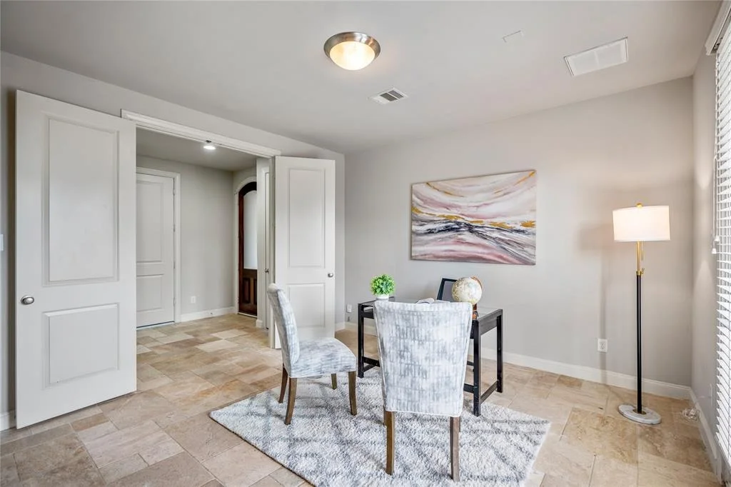Photo of 10913 Upland Park