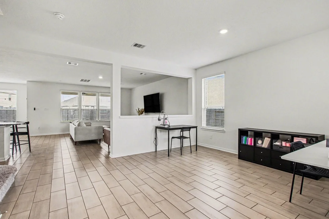 Photo of 21202 Sunray Harbor Drive