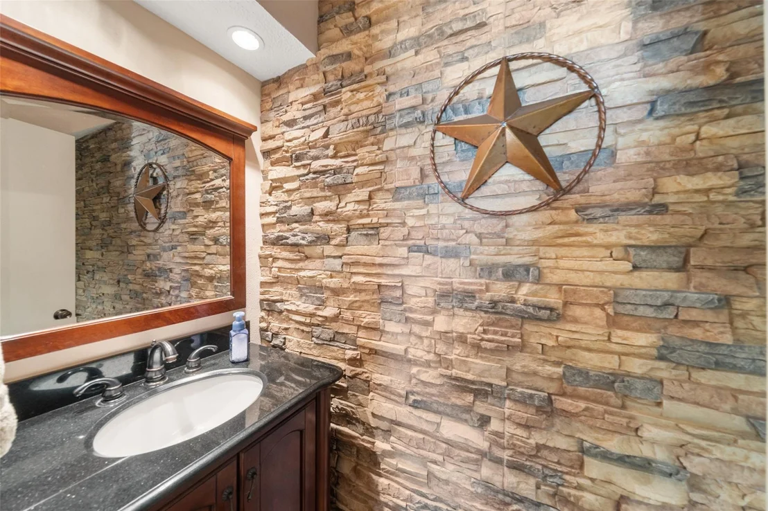 Photo of 6727 Sutter Park Lane