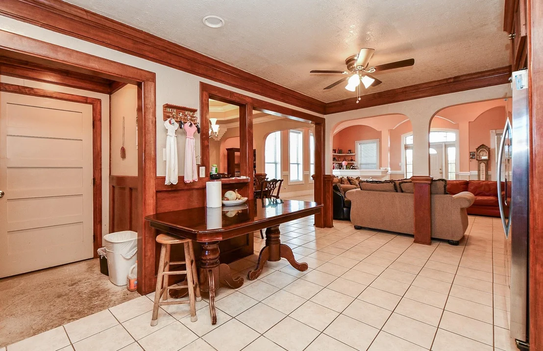 Photo of 5030 Peek Road