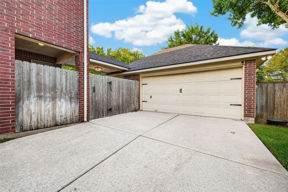Photo of 7707 Stone Arbor Drive