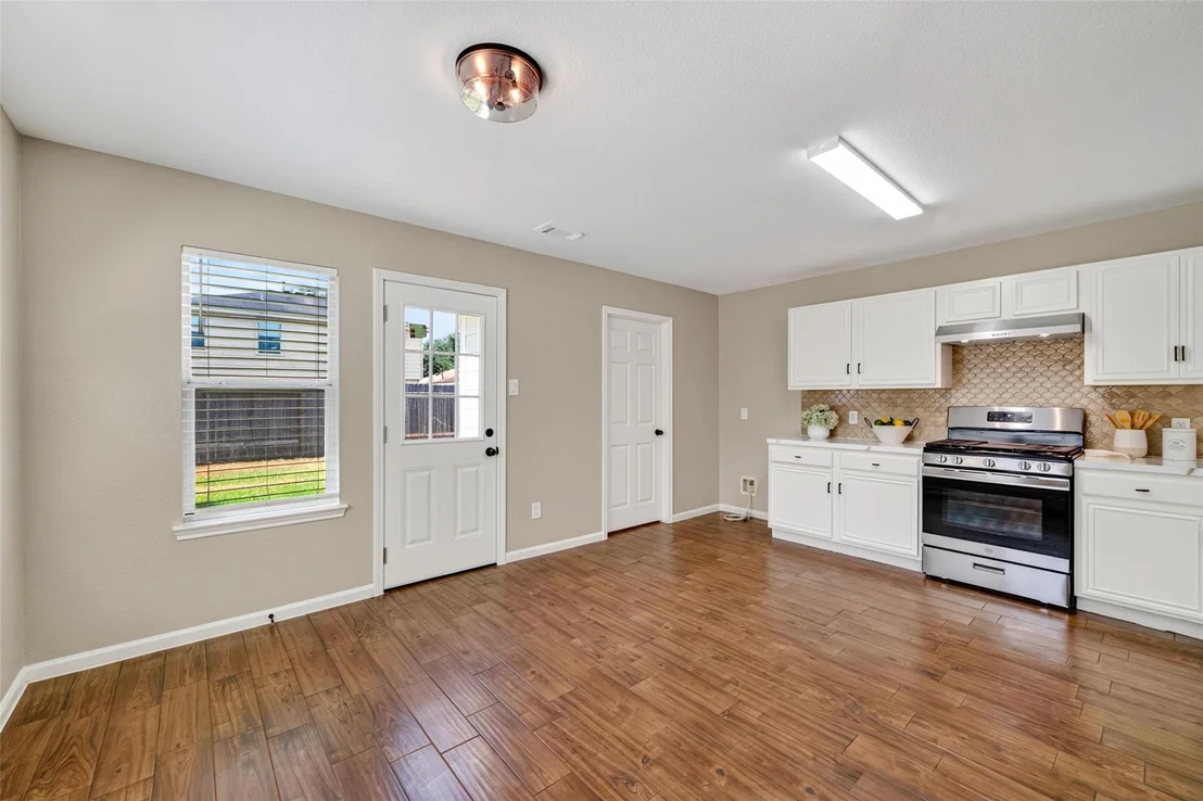 Photo of 21823 Haven Cove Lane