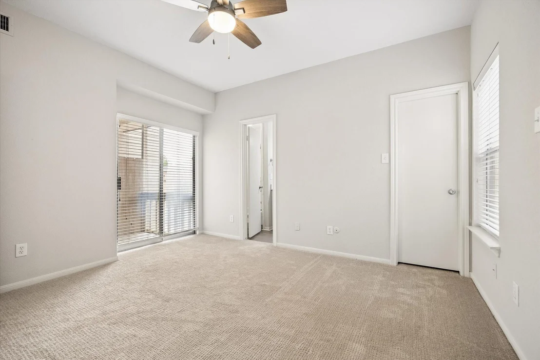 Photo of Unit B at 718 Bering Drive
