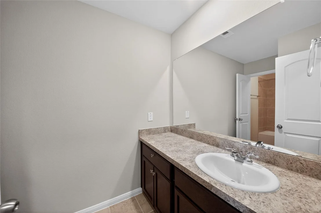 Photo of 2518 Cold River Drive