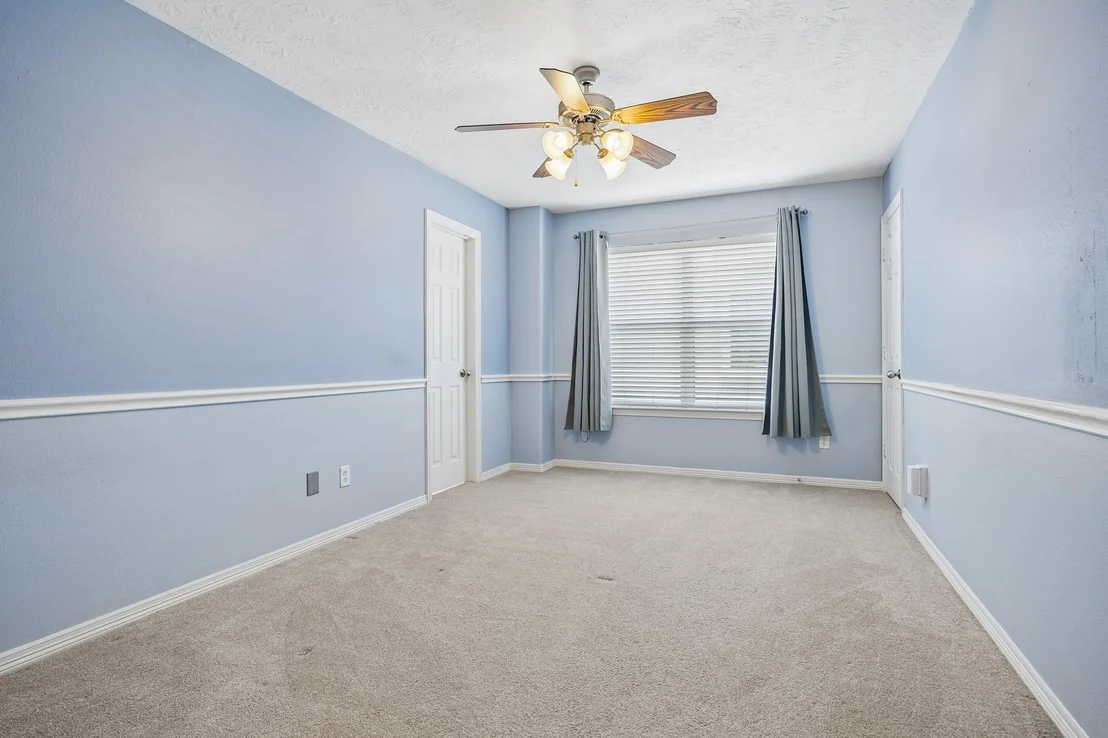 Photo of 1334 Ella Place