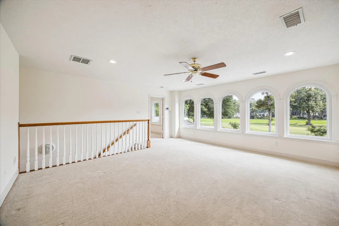 Photo of 30 Halfmoon Court