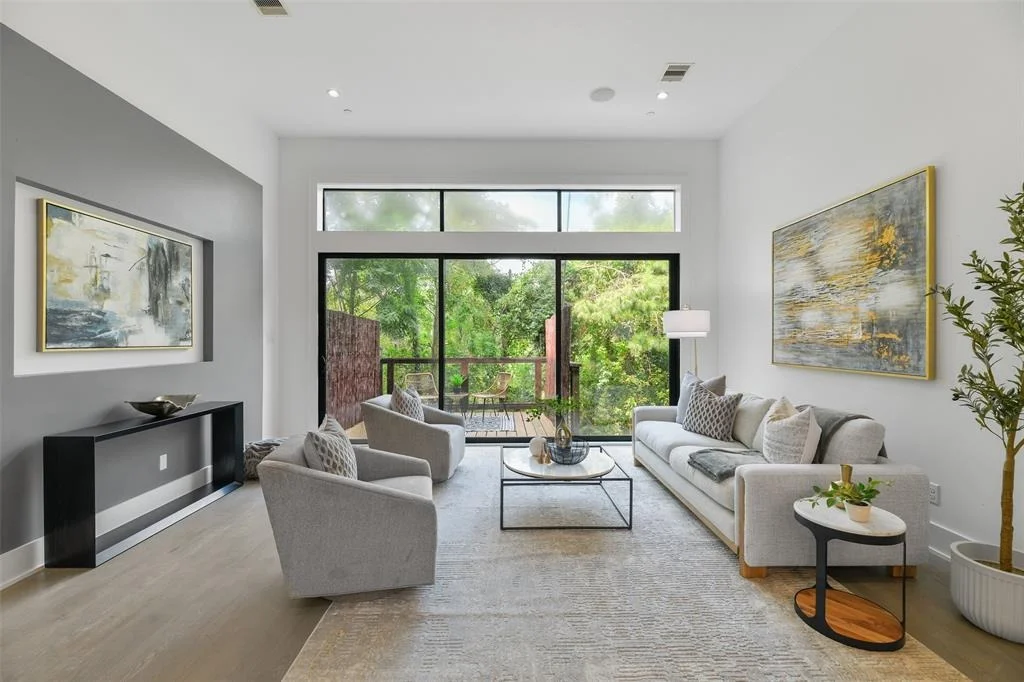 Photo of 1408 Wrightwood Street