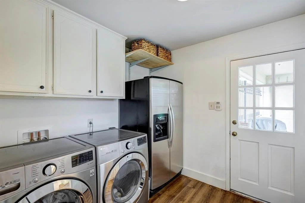 Photo of 918 N Wilcrest Drive