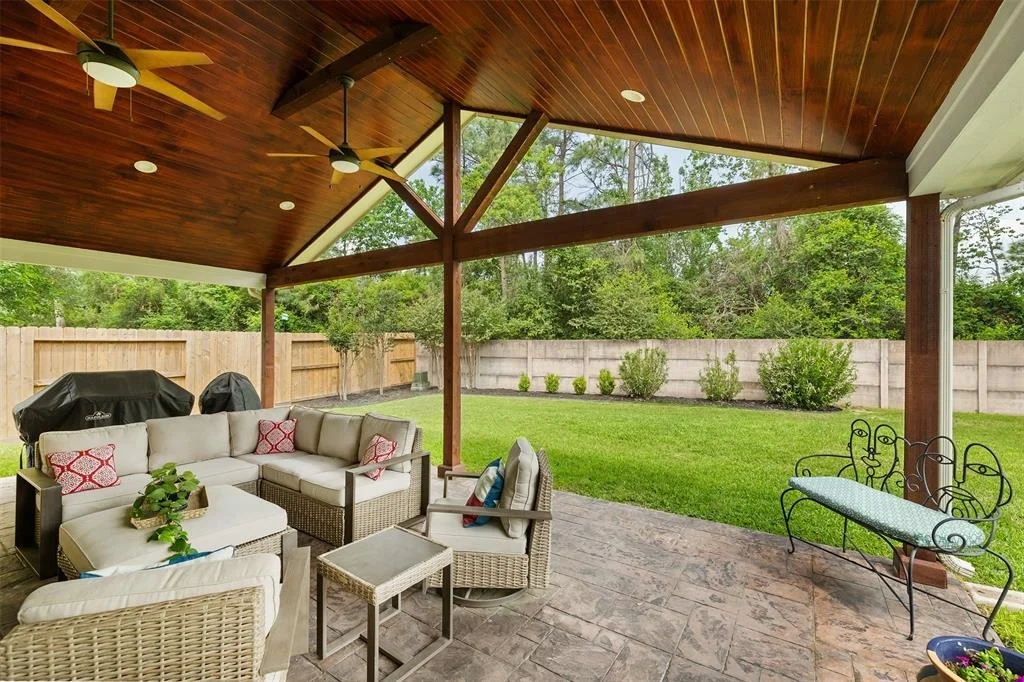 Photo of 21247 Albany Park Lane