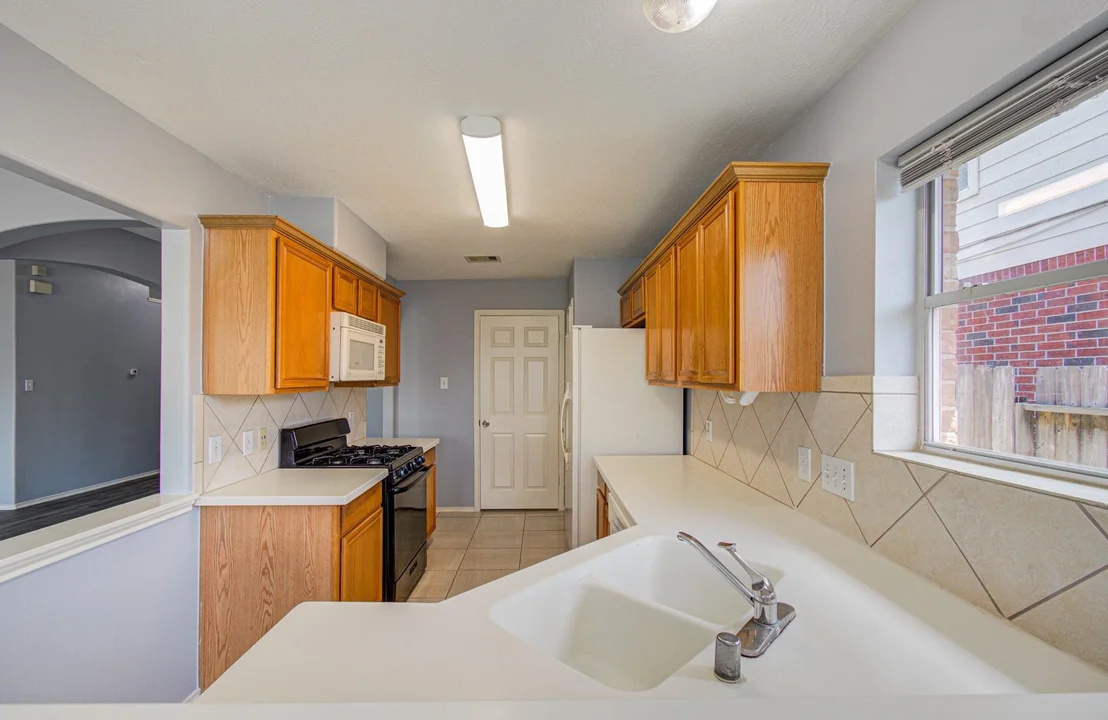 Photo of 13915 Fort Nelson Drive