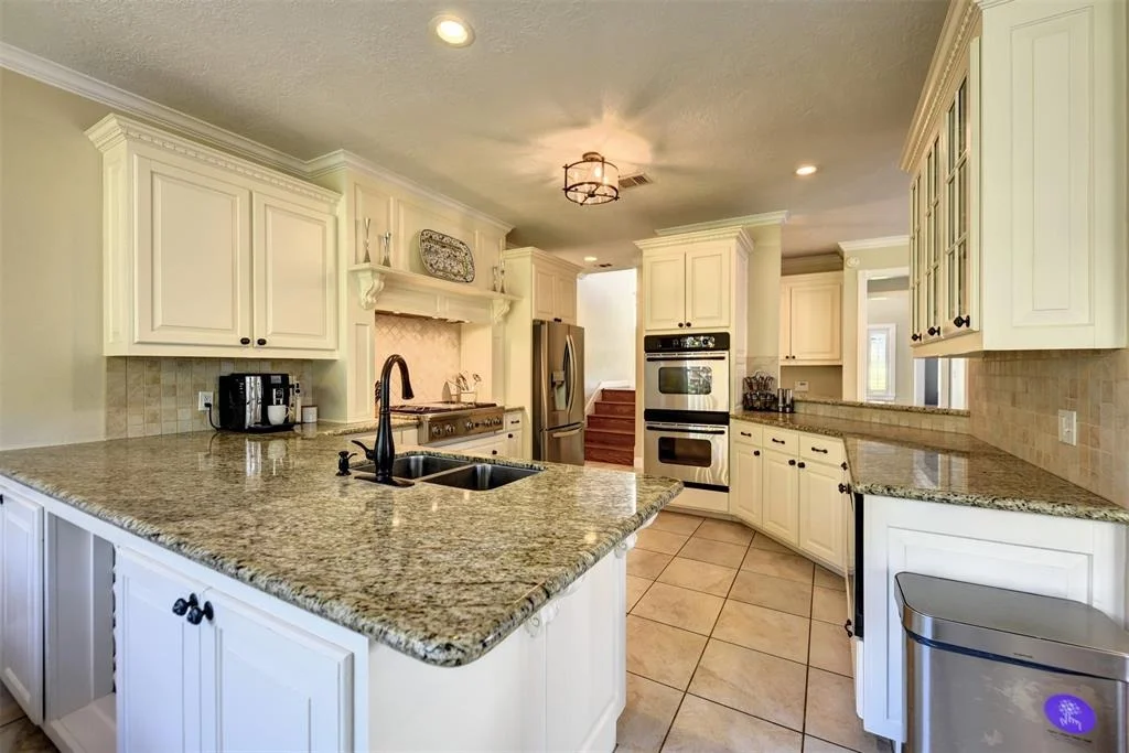 Photo of 3101 Creekside Drive