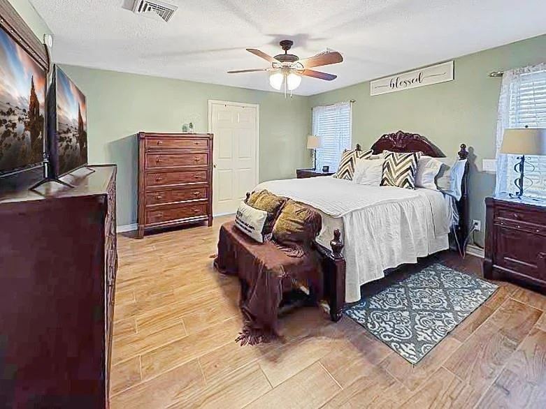 Photo of 341 Red Wolf Lane