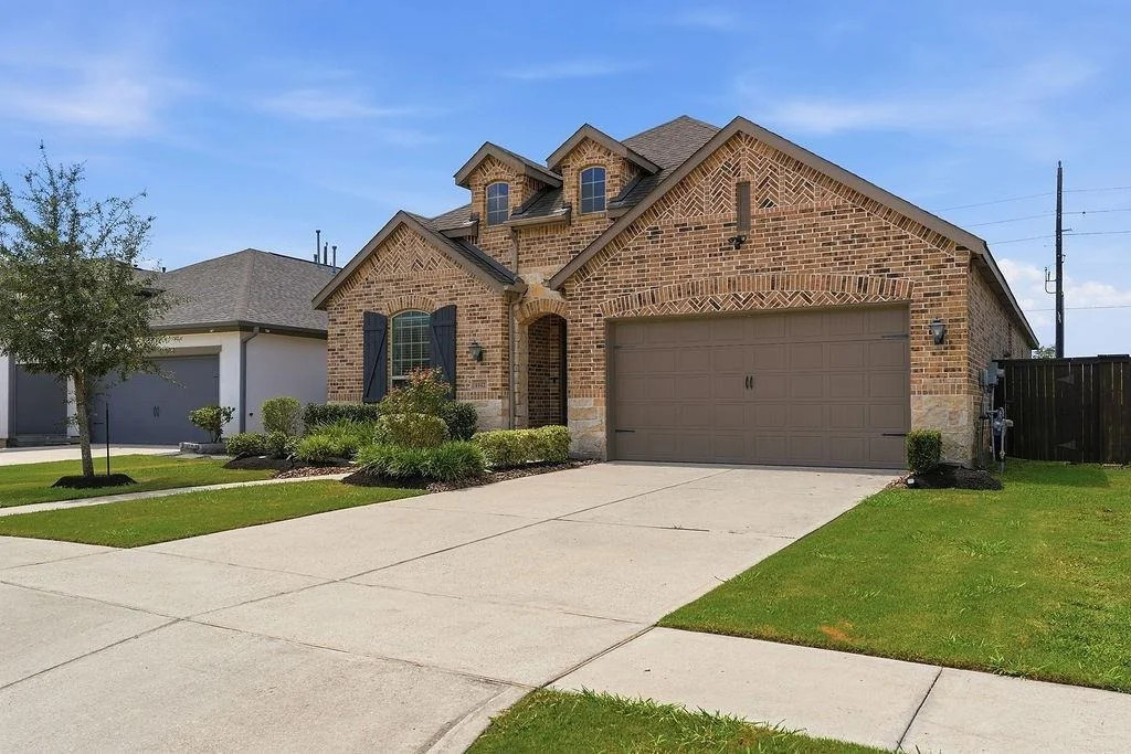 Photo of 4042 Shackleton Court