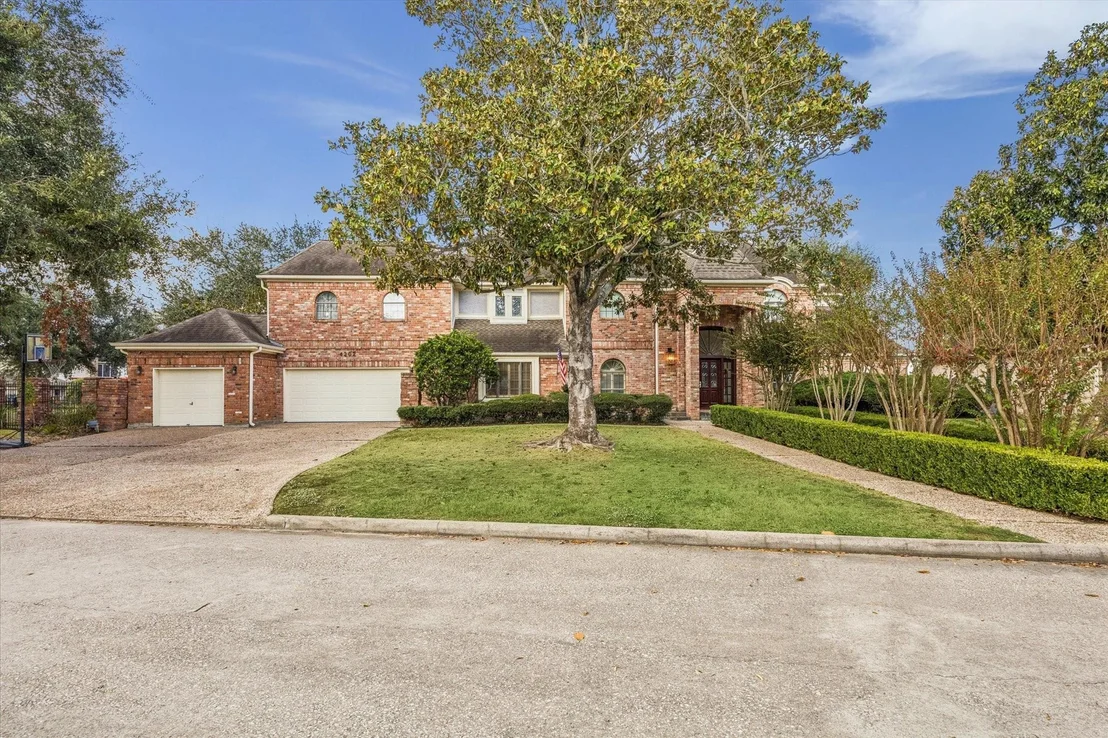 Photo of 4202 Masters Drive
