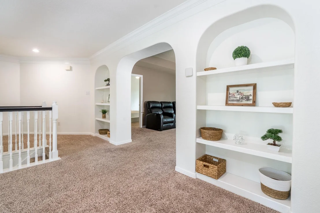 Photo of 15903 Lake Loop Drive