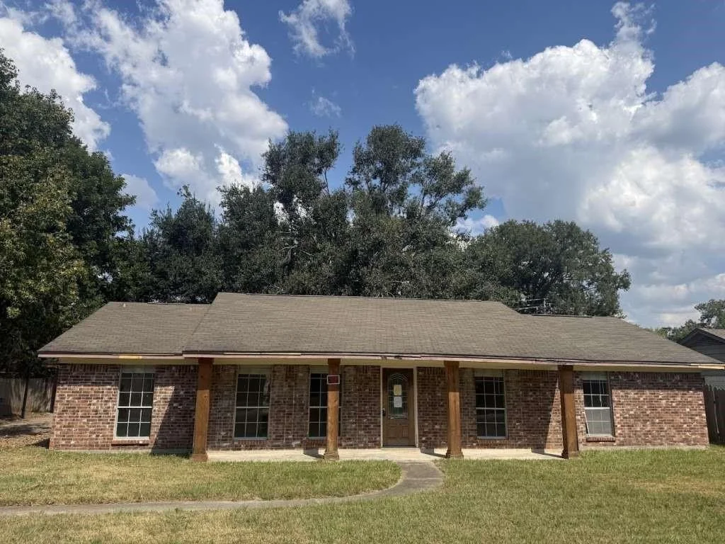 Photo of 2509 River Ridge