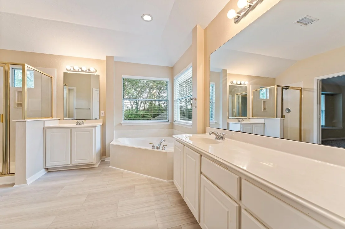 Photo of 71 N Acacia Park Circle