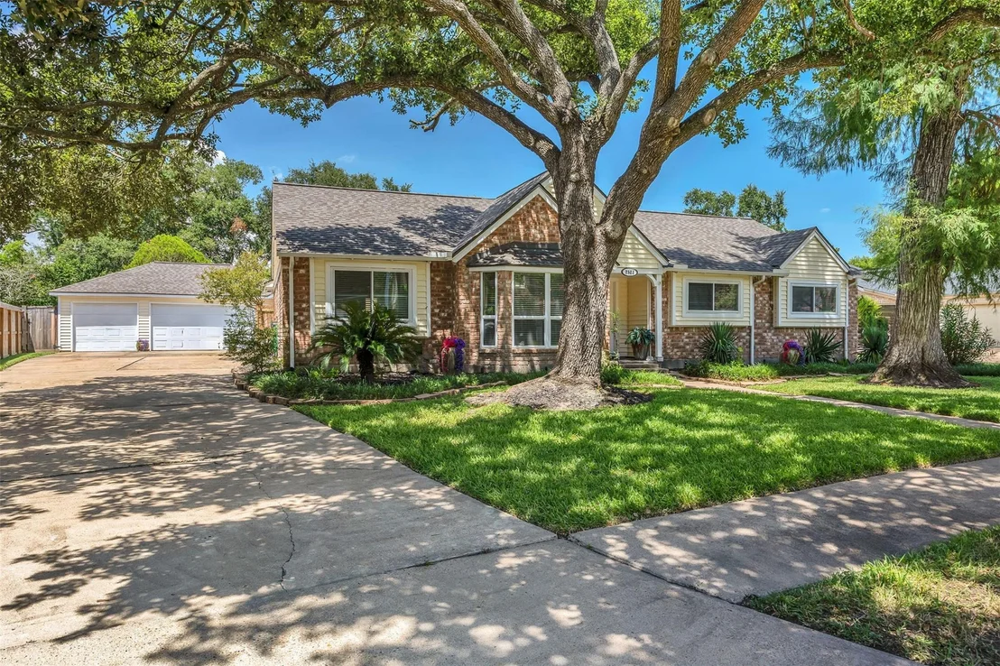 Photo of 2523 Wind Fall Lane