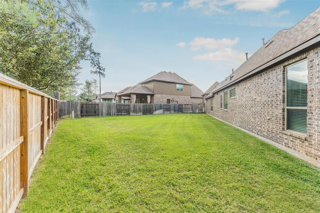 Photo of 1050 Groveton Ridge Lane