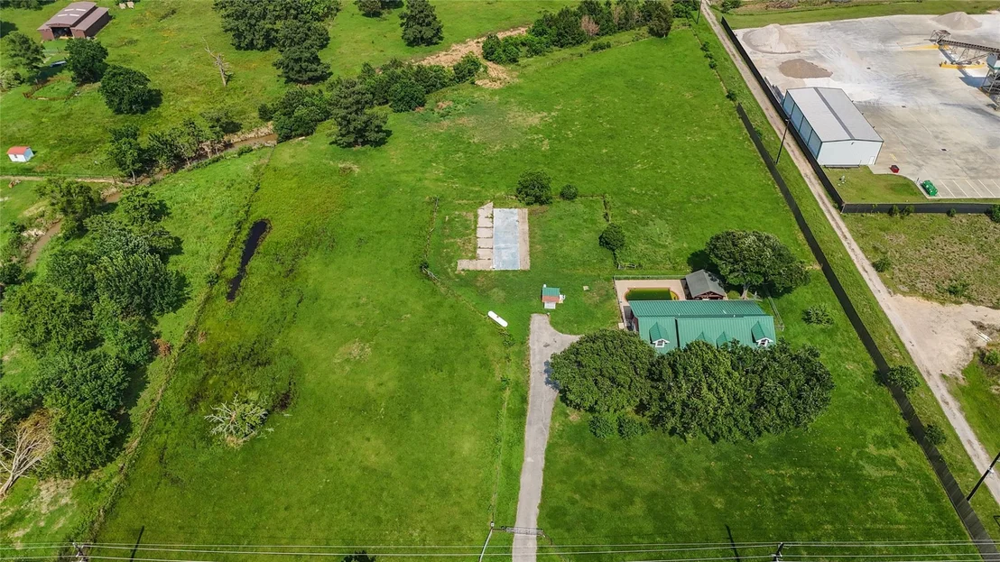 Photo of 19250 Becker Road