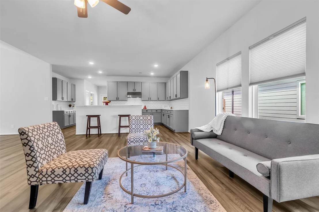 Photo of 1107 Grand Junction Drive