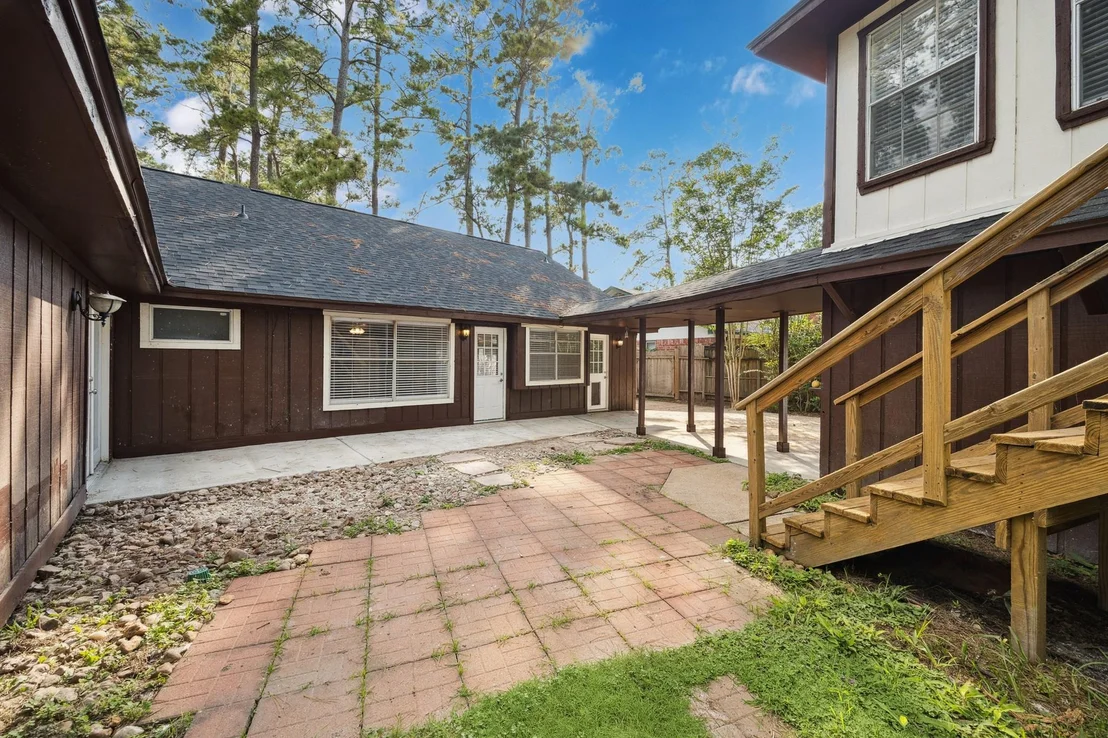 Photo of 25402 Lynbriar Lane
