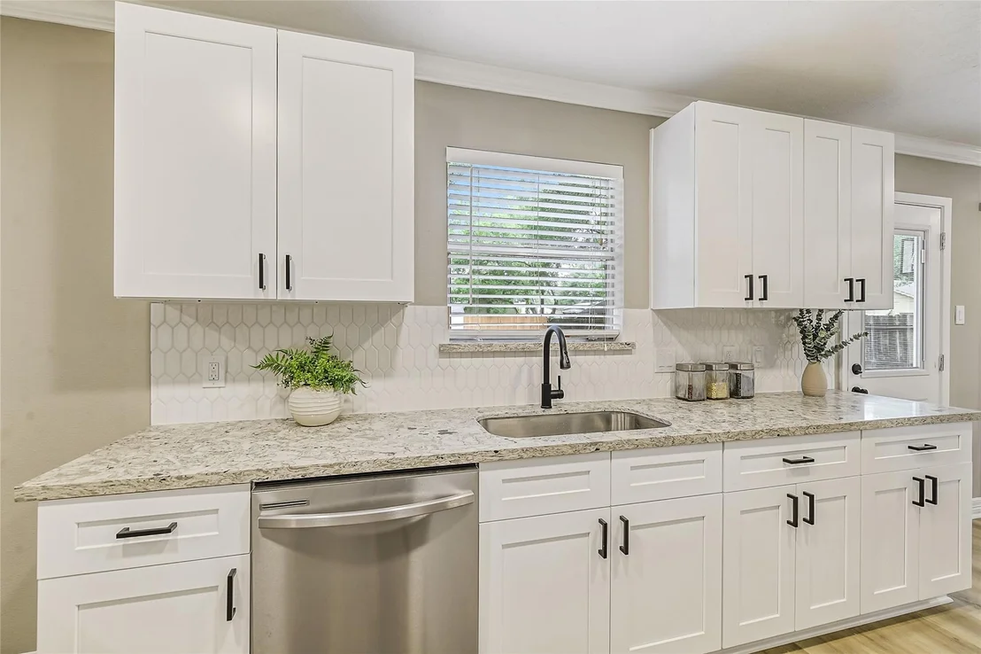 Photo of 8333 Lanham Lane
