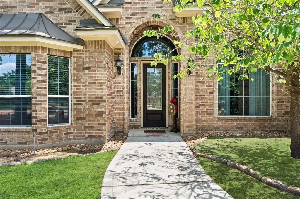 Photo of 414 Garrett Drive
