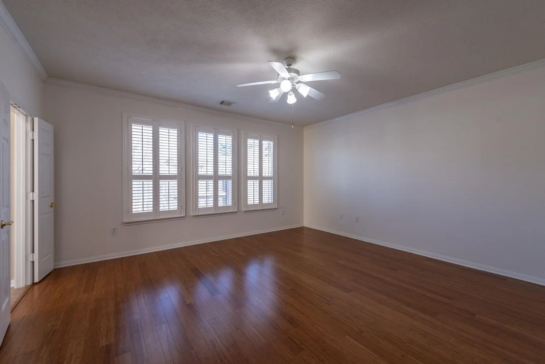 Photo of 5315 Thorngate Court