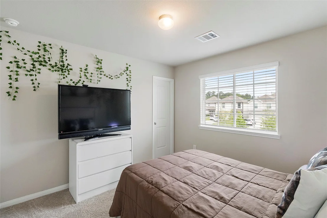 Photo of 3432 Wooded Lane