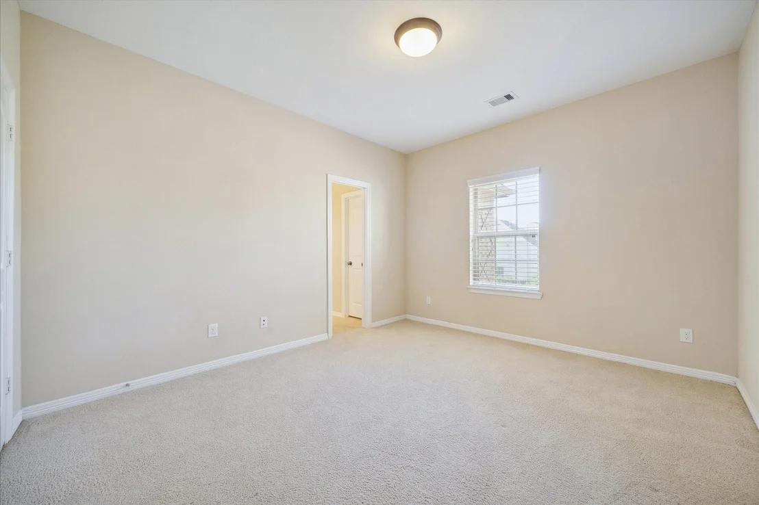 Photo of 3027 Dahlgren Trail
