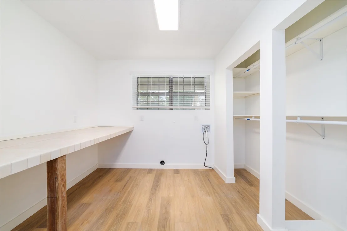 Photo of 3304 Bruce Hall Road