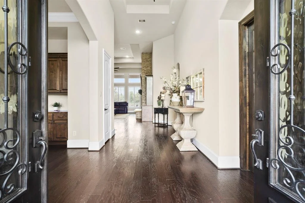 Photo of 2131 Grand River Drive