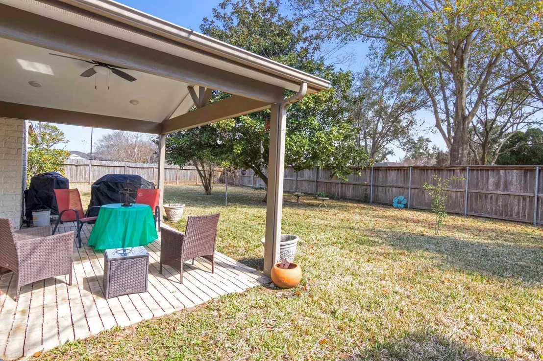 Photo of 2551 Buffalo Trail