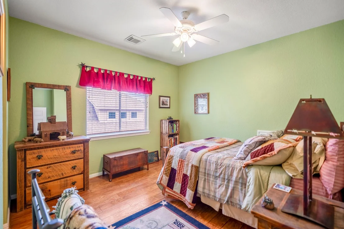 Photo of 1438 Hatchmere Place