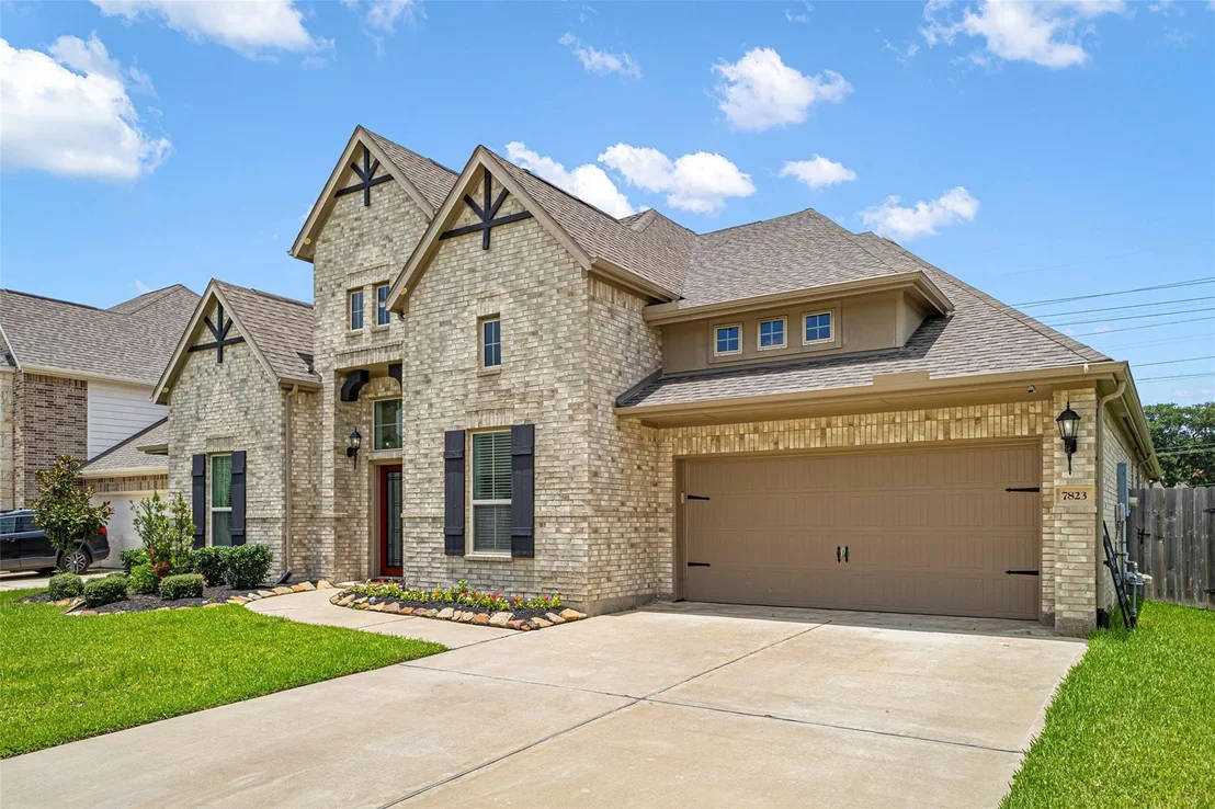 Photo of 7823 Leighton Trail