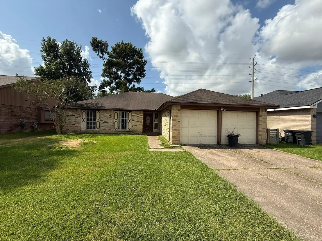 Photo of 8418 Old Maple Lane