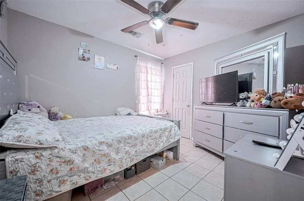 Photo of 6431 Kentwick Drive