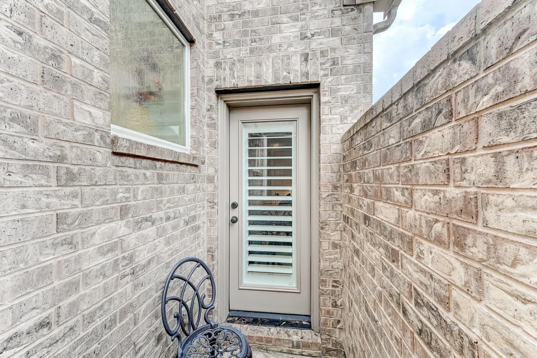 Photo of 404 Summit Ridge Court