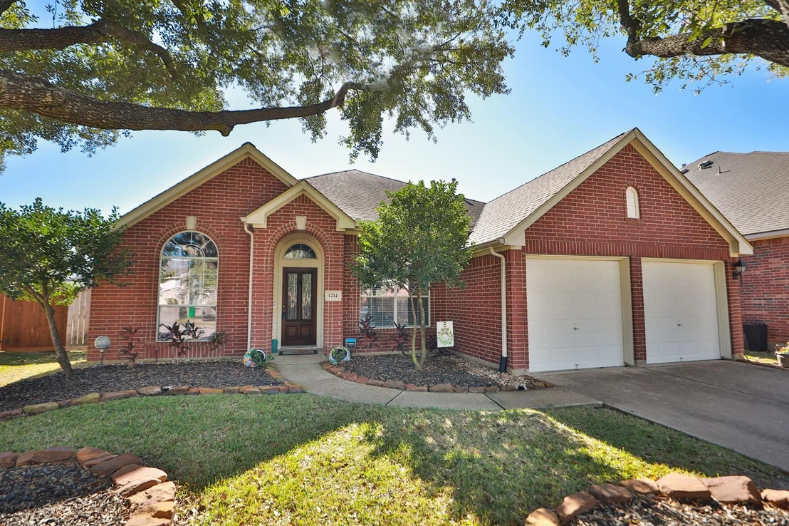 Photo of 1214 Berwick Manor Court