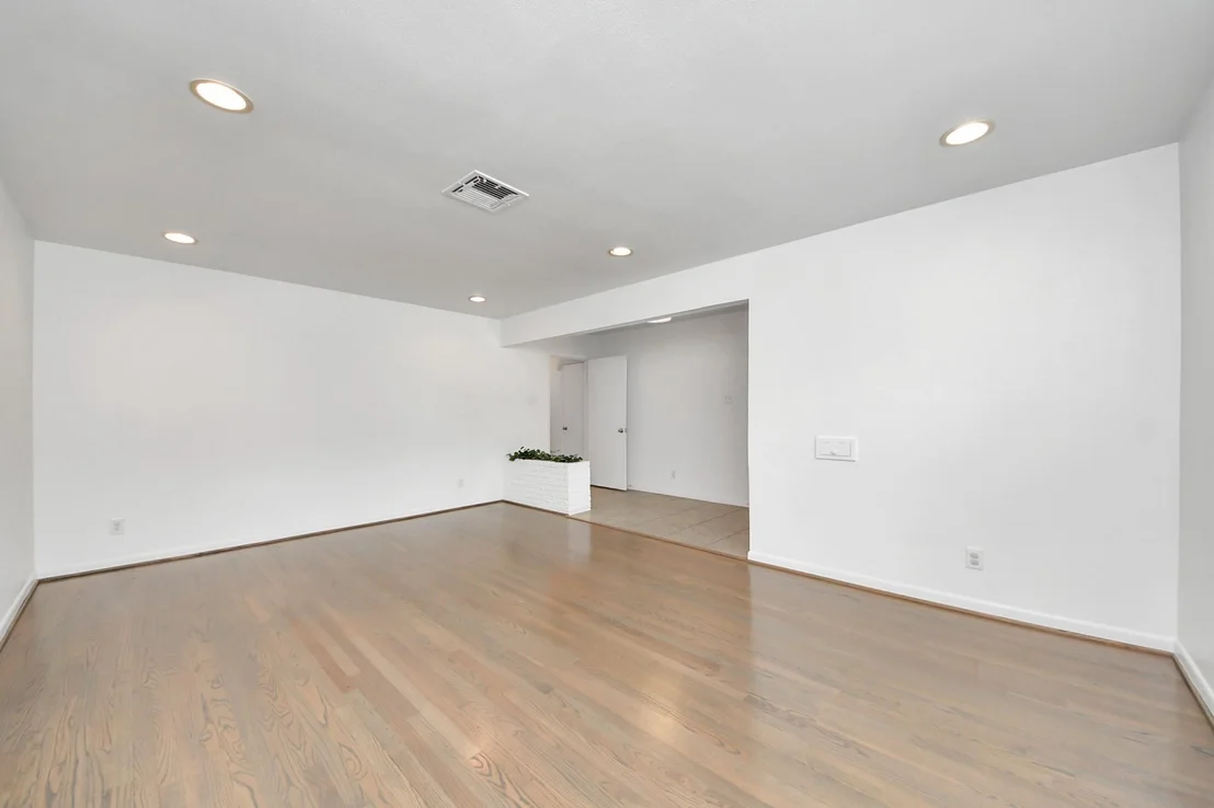 Photo of 4038 Mischire Drive