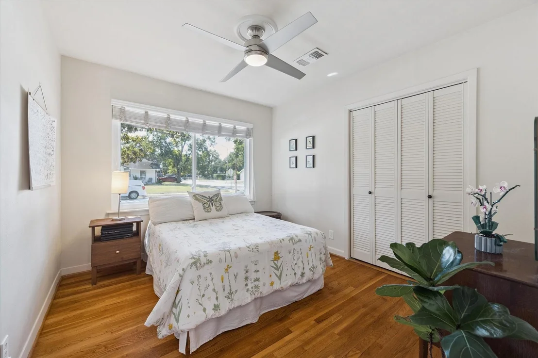 Photo of 5234 Libbey Lane