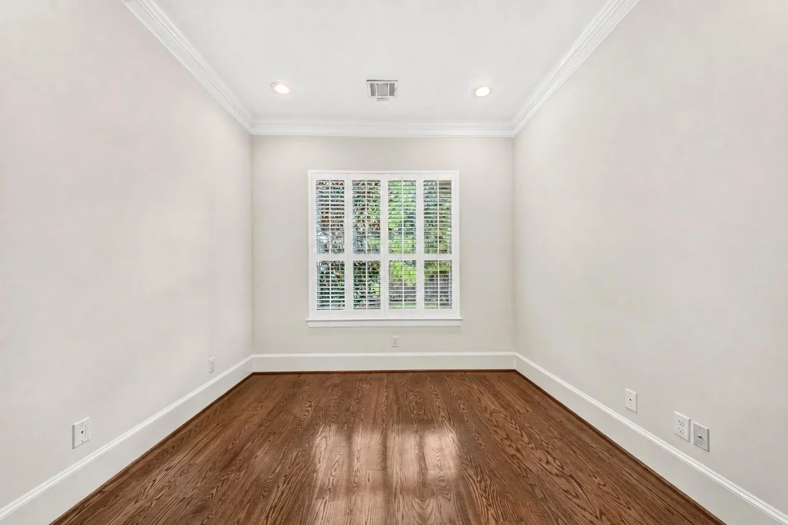 Photo of 5216 Locust Street
