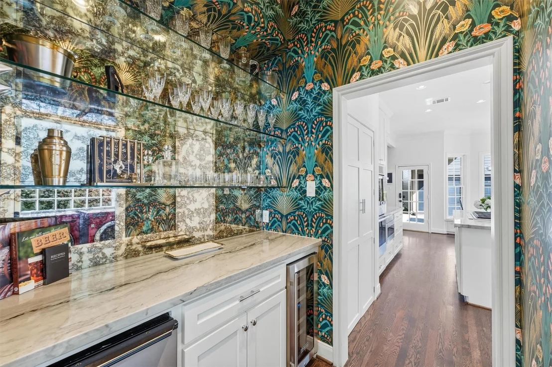 Photo of 3930 Marlowe Street