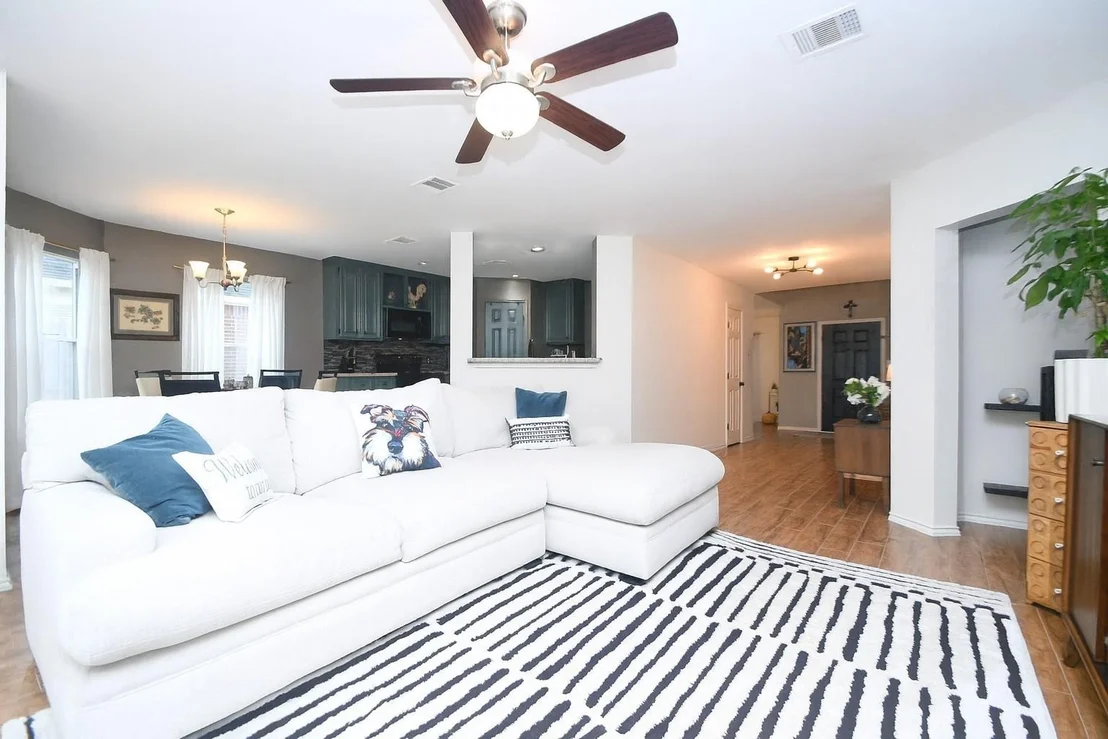 Photo of 3826 Carters Lake Drive