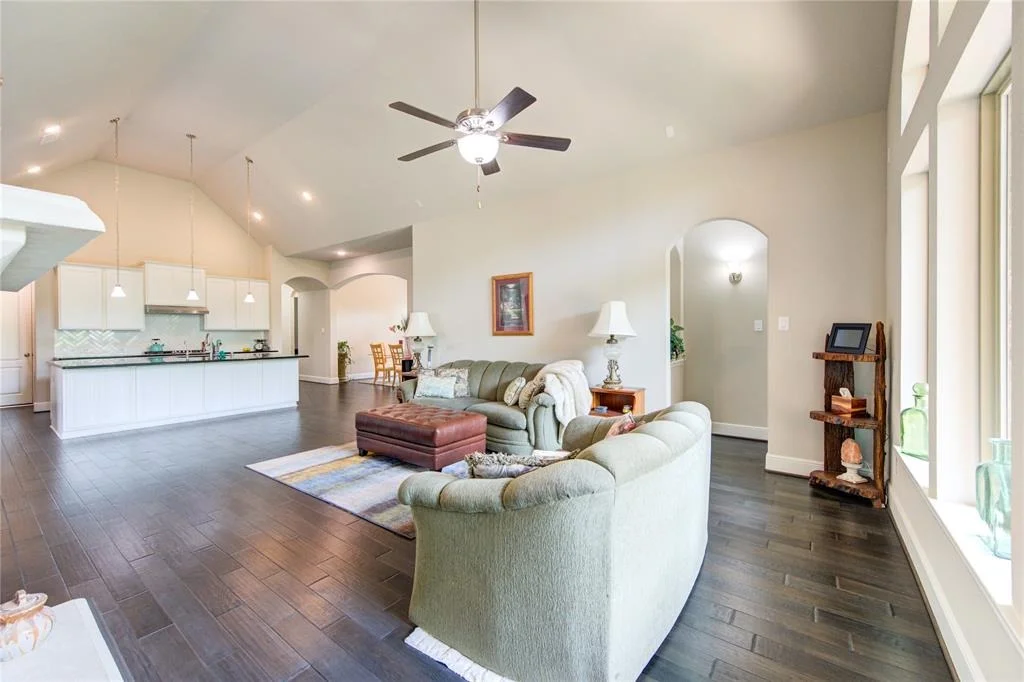 Photo of 4835 Legend Creek Drive