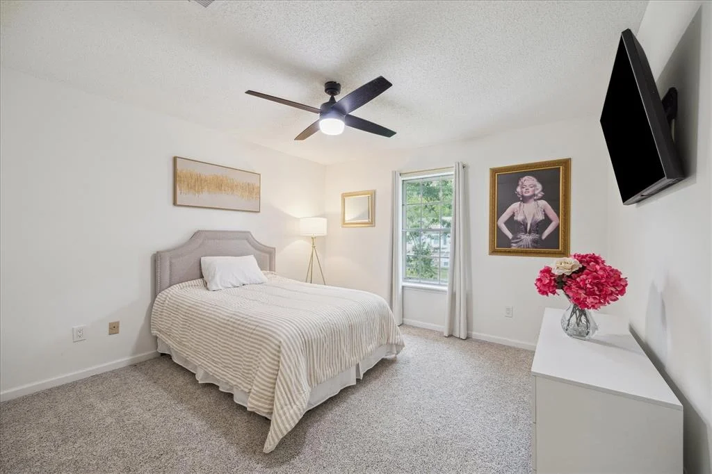 Photo of 5818 Templegate Drive