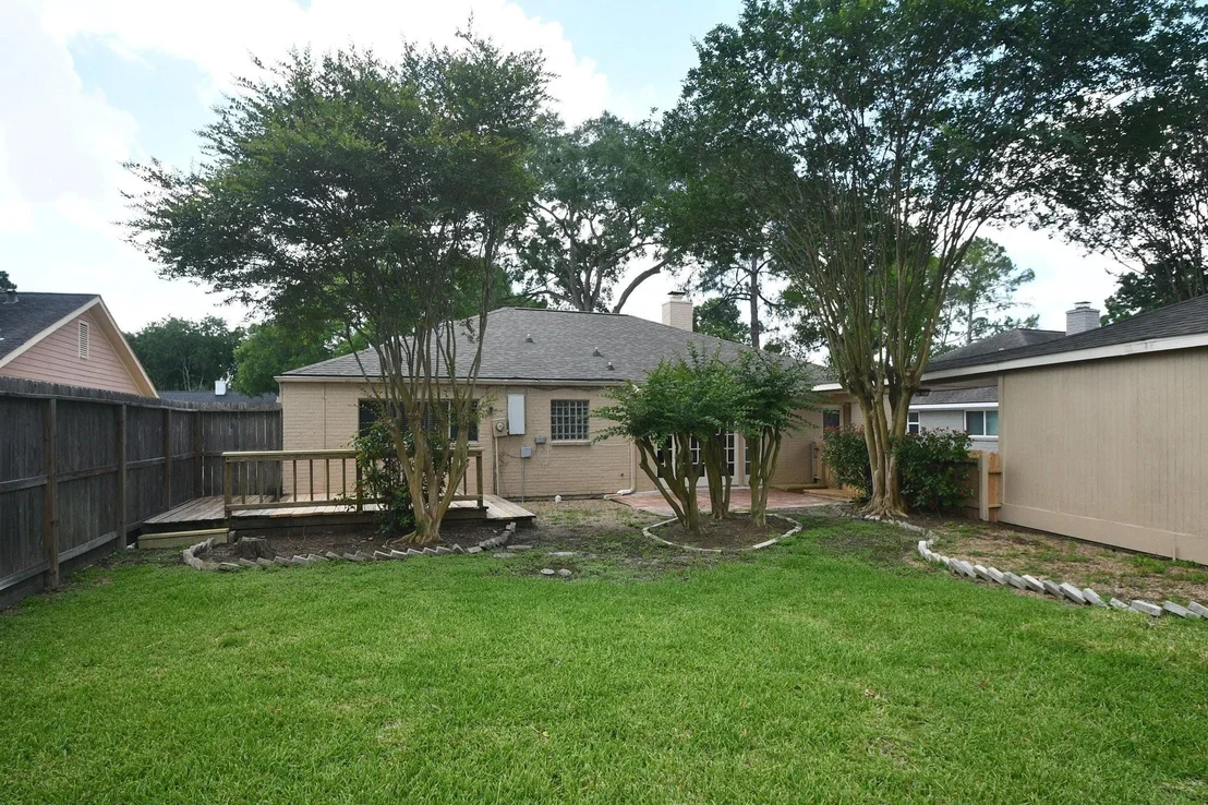 Photo of 12350 Attlee Drive